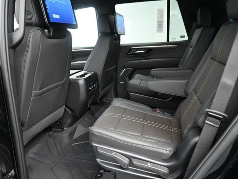 New 2026 Chevrolet Tahoe High Country AWD/4WD image 14