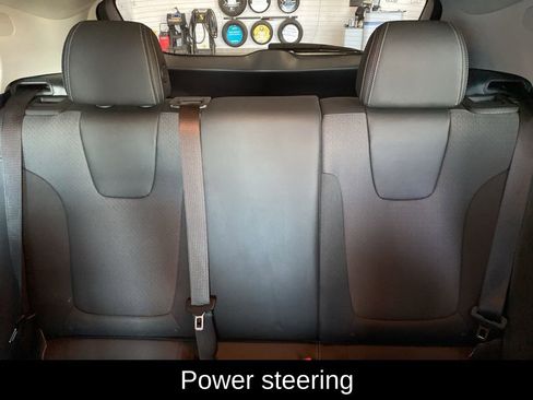 Used 2025 Buick Encore GX Preferred image 12