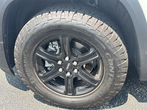 Used 2021 GMC Acadia AT4 w/ LPO, Floor Liner Package AWD/4WD image 9