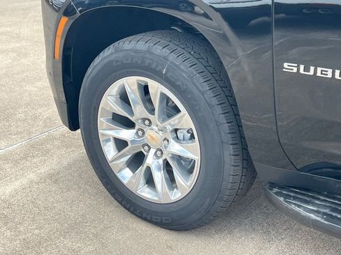 New 2026 Chevrolet Suburban Premier RWD image 23