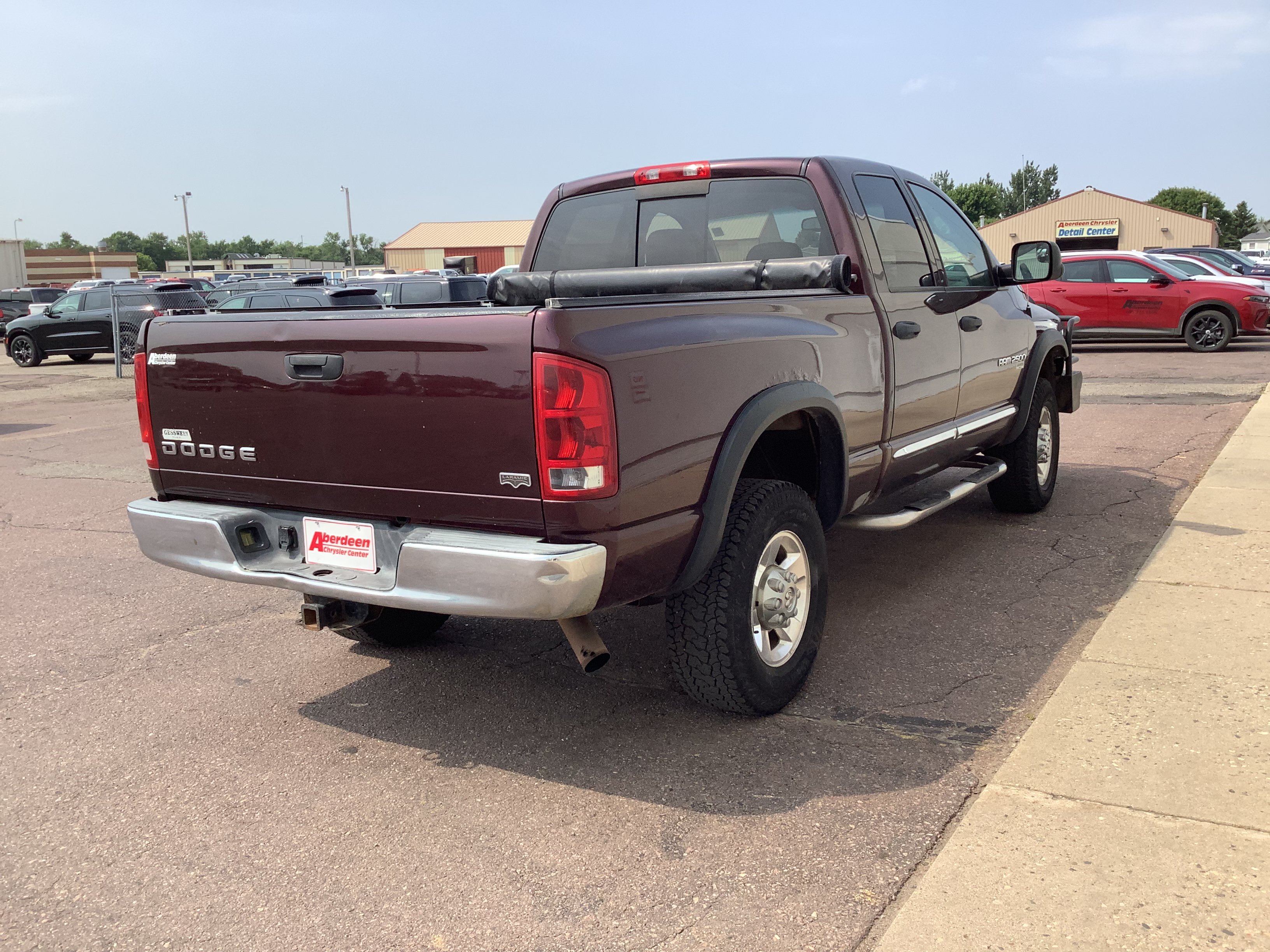 Used 2005 Dodge Ram 2500 Truck SLT AWD/4WD image 4