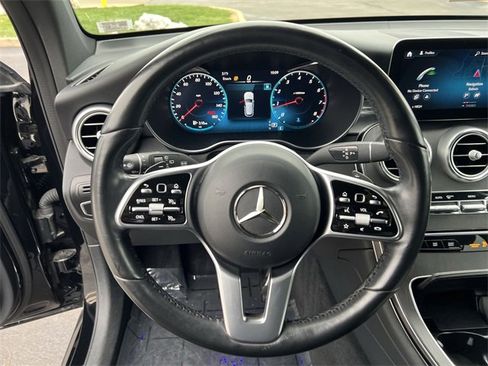 Used 2022 Mercedes-Benz GLC 300 4MATIC image 12