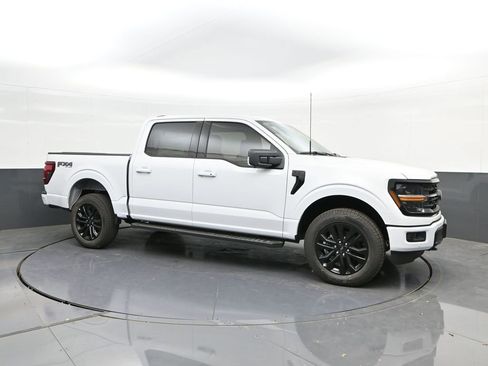 New 2026 Ford F150 XLT w/ Equipment Group 302A MID AWD/4WD image 17
