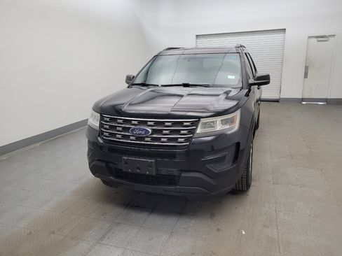 Used 2017 Ford Explorer image 15