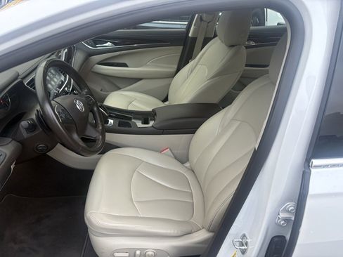 Used 2017 Buick LaCrosse Preferred image 11