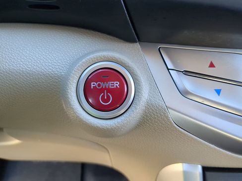 Used 2014 Honda Accord EX-L image 32