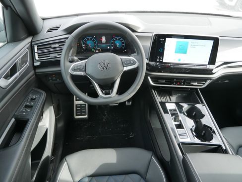 New 2026 Volkswagen Atlas Cross Sport SEL Premium R-Line image 7