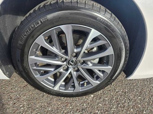 Certified 2024 Lexus ES 350 w/ Accessory Package (Z2) FWD image 9