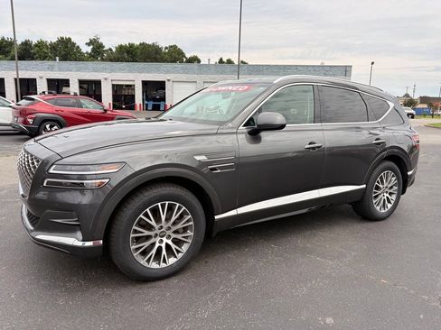 Used 2022 Genesis GV80 2.5T w/ Advanced Package 03 RWD image 3