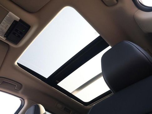 New 2025 Nissan Pathfinder Platinum w/ Cargo Package image 10