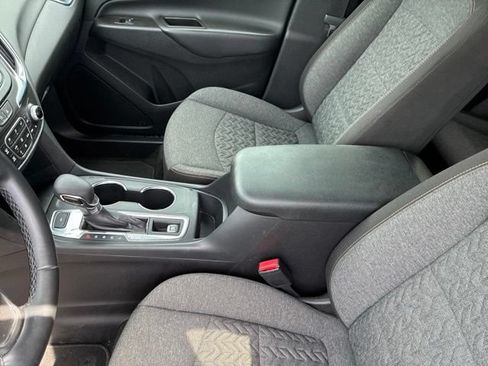 Used 2024 Chevrolet Equinox LT AWD/4WD image 59