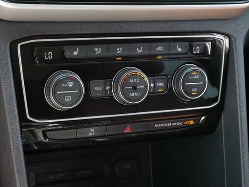 Certified 2023 Volkswagen Atlas SEL AWD/4WD image 23