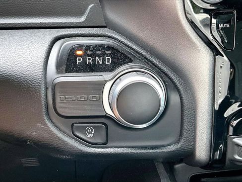 Used 2023 RAM 1500 Big Horn RWD image 30