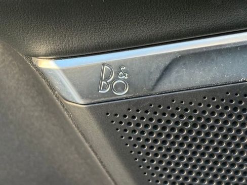 Used 2025 Ford Expedition Platinum image 26