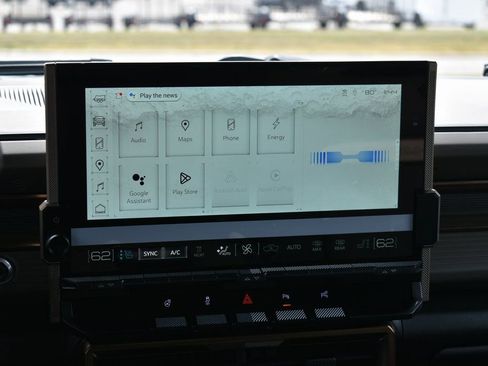 New 2025 GMC Hummer EV 2X image 19