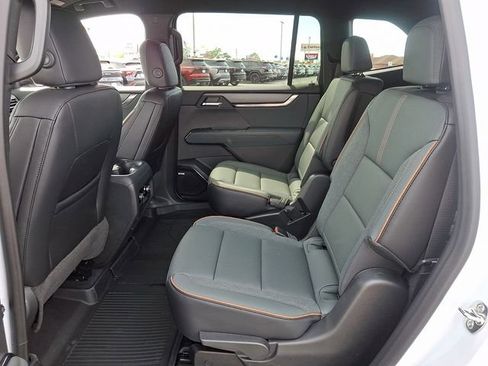 New 2026 GMC Acadia AT4 w/ Luxury Package image 7