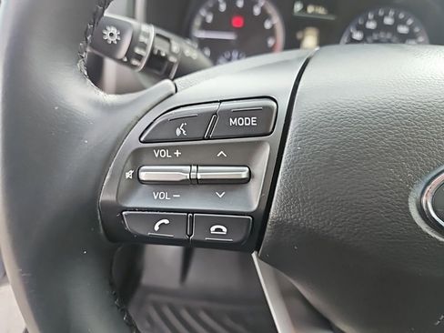 Used 2021 Hyundai Kona Limited w/ Cargo Package image 18