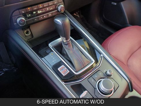 Used 2024 MAZDA CX-5 Carbon Edition image 16