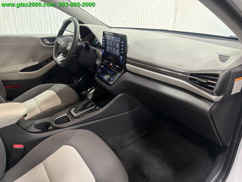 Used 2020 Hyundai Ioniq Blue FWD image 5