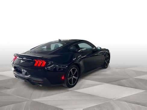 Used 2025 Ford Mustang Premium RWD image 8
