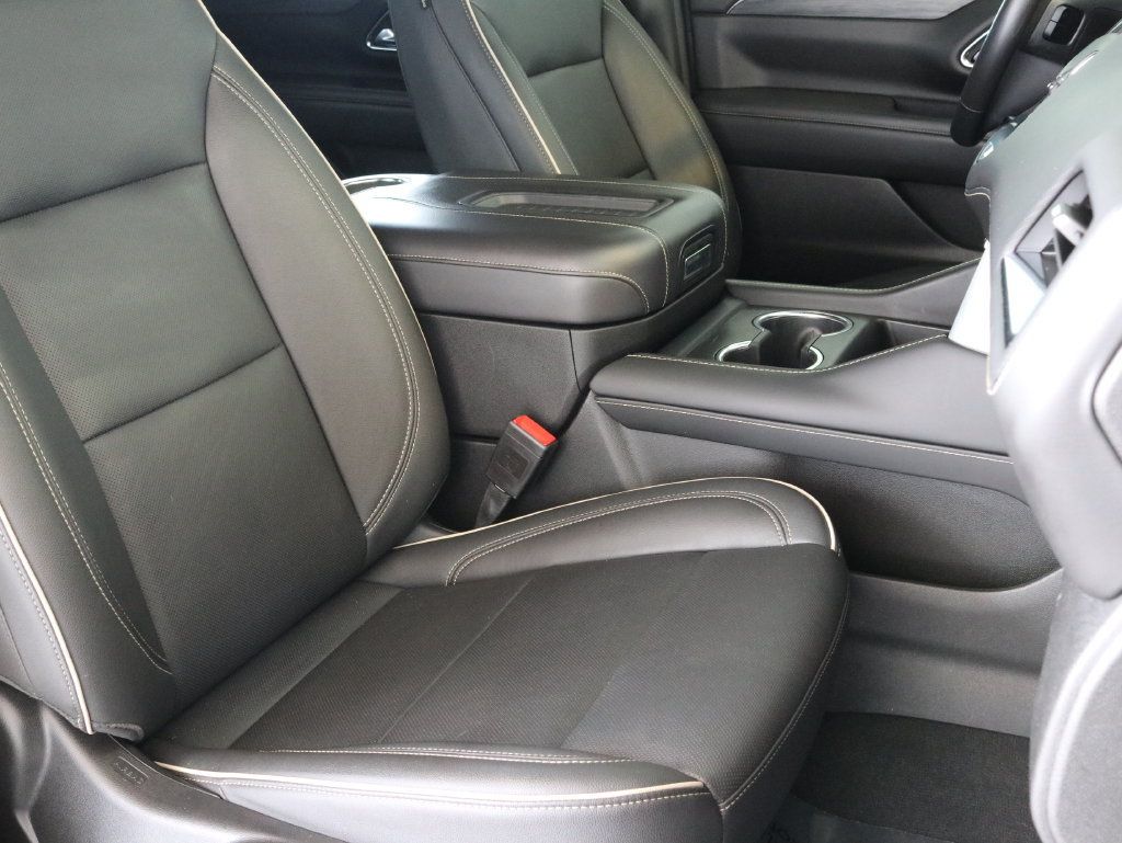 Used 2021 GMC Yukon SLT w/ SLT Premium Package AWD/4WD image 50