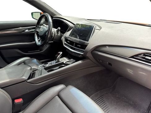 Used 2022 Cadillac CT5 Sport RWD image 8