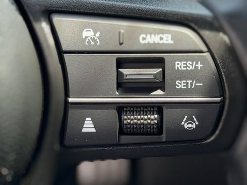 Used 2025 Honda Accord Sport image 28