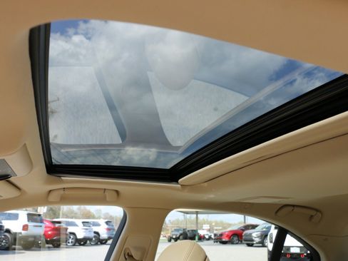 Used 2014 Lexus LS 460 w/ Comfort Package image 27