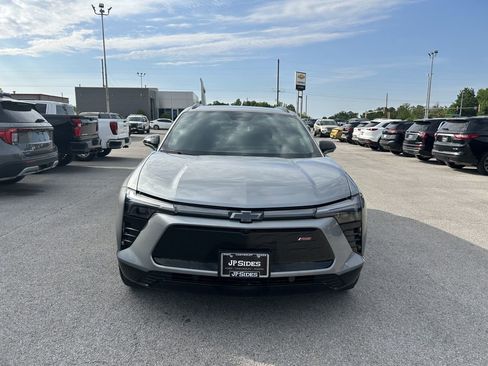Used 2024 Chevrolet Blazer EV RS AWD/4WD image 7