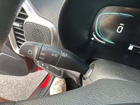 Used 2024 Kia Soul LX w/ Option Group 015 FWD image 16
