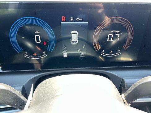 New 2026 Hyundai Tucson SEL FWD image 37