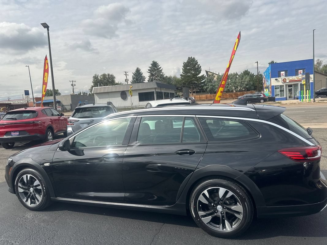 Used 2019 Buick Regal Essence w/ Sights and Sounds Package AWD/4WD image 35