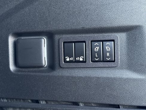 Used 2024 Chevrolet Tahoe Premier image 57