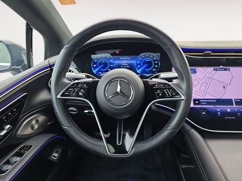 Used 2024 Mercedes-Benz EQS 580 4MATIC Sedan image 12