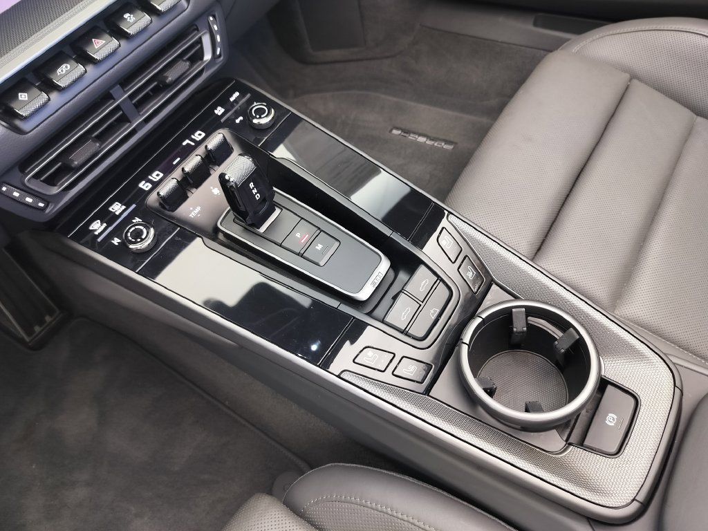 Certified 2020 Porsche 911 Carrera S RWD image 15