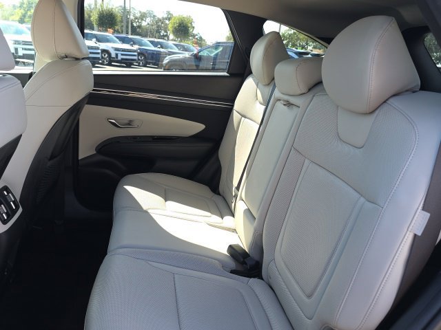 Certified 2024 Hyundai Tucson Limited FWD image 7