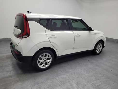 Used 2020 Kia Soul S FWD image 10