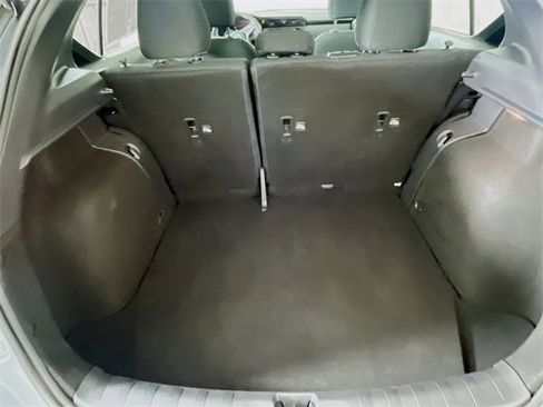 Used 2021 Nissan Kicks SV image 24