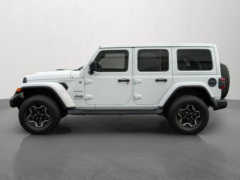 Used 2023 Jeep Wrangler Unlimited Sahara w/ Safety Group AWD/4WD image 4