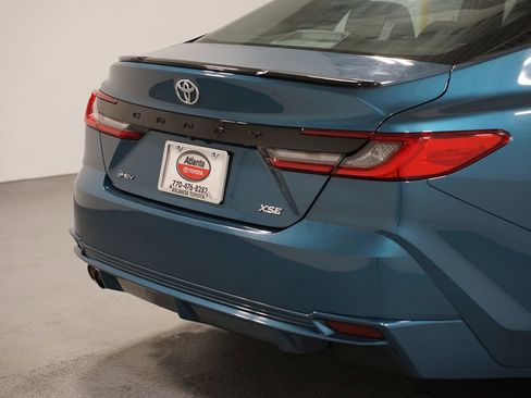 Used 2025 Toyota Camry XSE image 9