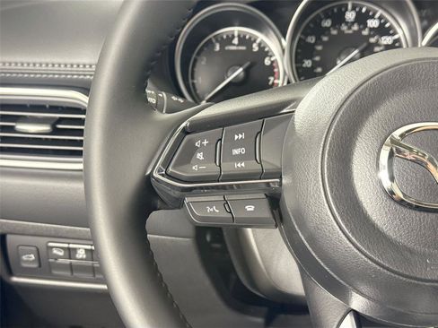 New 2025 MAZDA CX-5 AWD 2.5 S w/ Preferred Package image 18