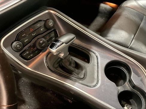 Used 2017 Dodge Challenger R/T Plus image 15