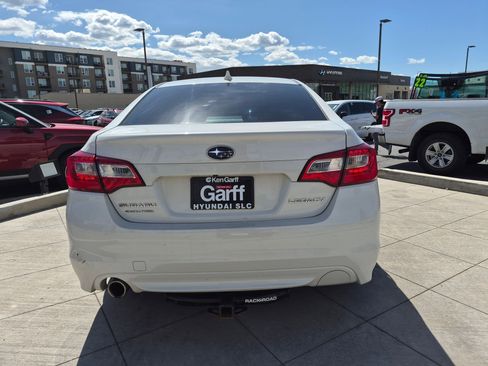 Used 2016 Subaru Legacy 2.5i Premium AWD/4WD image 5