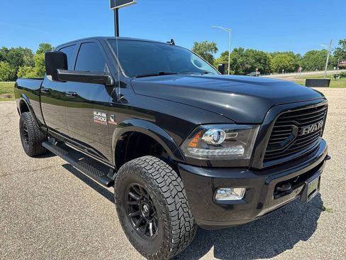 Used 2018 RAM 2500 Laramie w/ Sport Appearance Group AWD/4WD image 7