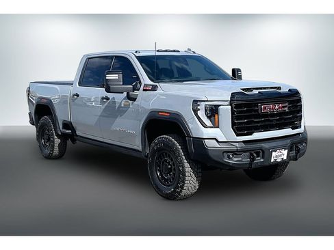 Used 2024 GMC Sierra 2500 AT4X w/ AT4X AEV Edition AWD/4WD image 3