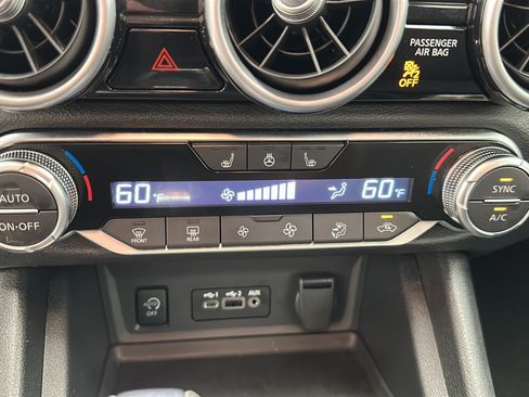 Used 2024 Nissan Sentra SV w/ All-Weather Package FWD image 19