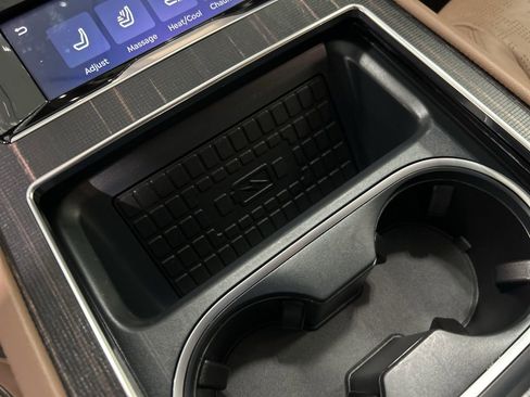 Used 2025 Lincoln Navigator L Black Label image 33