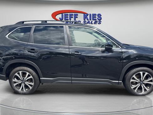 Used 2020 Subaru Forester Limited AWD/4WD image 4