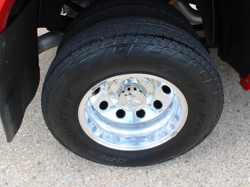 Used 2014 RAM 3500 Laramie w/ Convenience Group RWD image 14