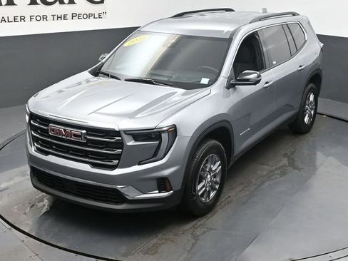 Used 2025 GMC Acadia Elevation image 46